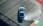 Blauer Hyundai IONIQ 6 N macht Donuts auf einer Rennstrecke.