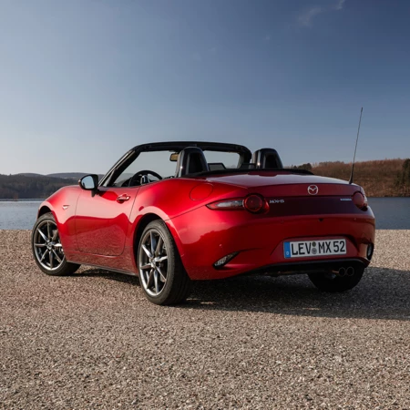 Mazda MX-5 Roadster Homura (1/1)