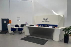 Aufnahme des Hyundai Service Desks in der Kummich Fahrzeugwelt Filiale in Albstadt.